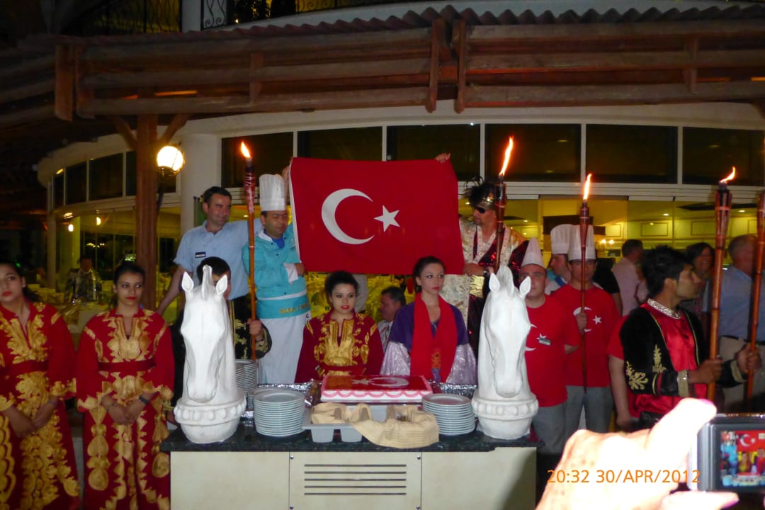 Toller türkischer Abend Roma Beach Resort & Spa 16+ Adult Only