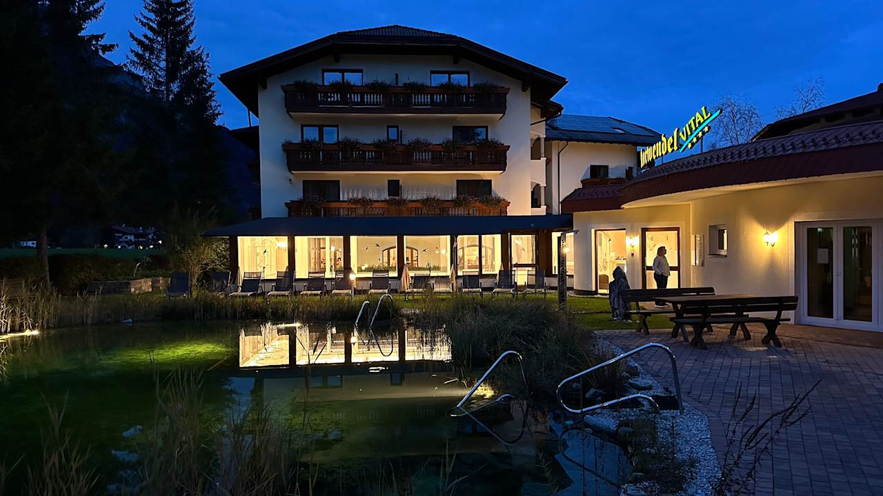 Außenansicht Alpenhotel Karwendel