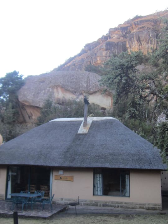 Studio Giants Castle Camp