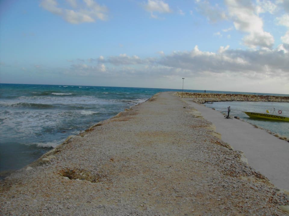 Strand Grand Seker Hotel