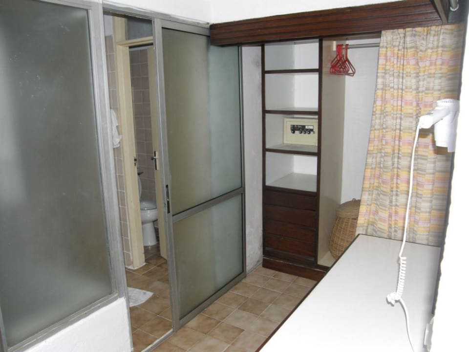 Zimmer Hotel Traveller's Club