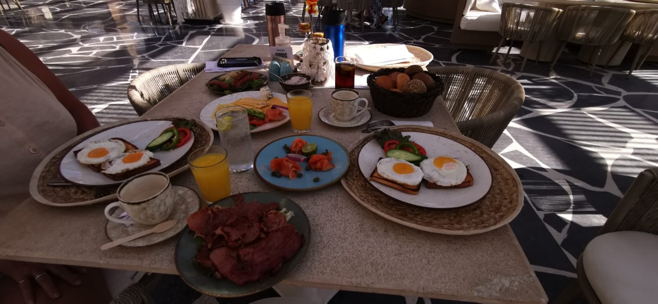 Gastro SUNRISE Crystal Bay Resort