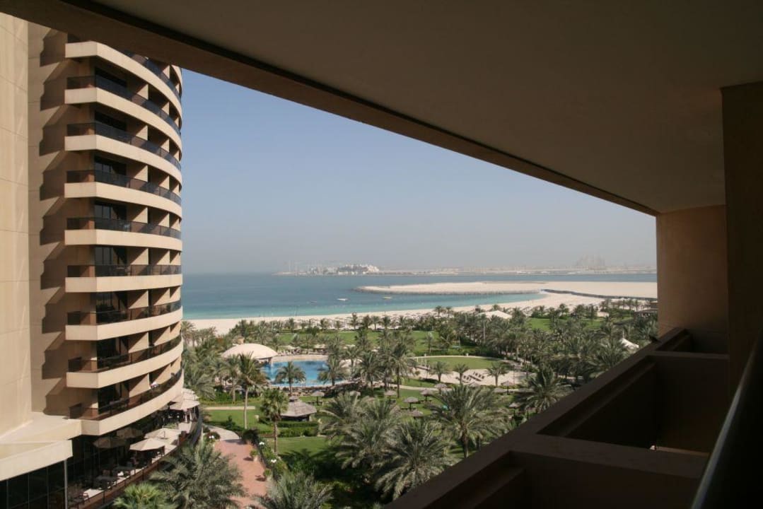 Aussicht aus dem Zimmer Richtung The Palm Jumeirah Le Royal Méridien Beach Resort & Spa Dubai