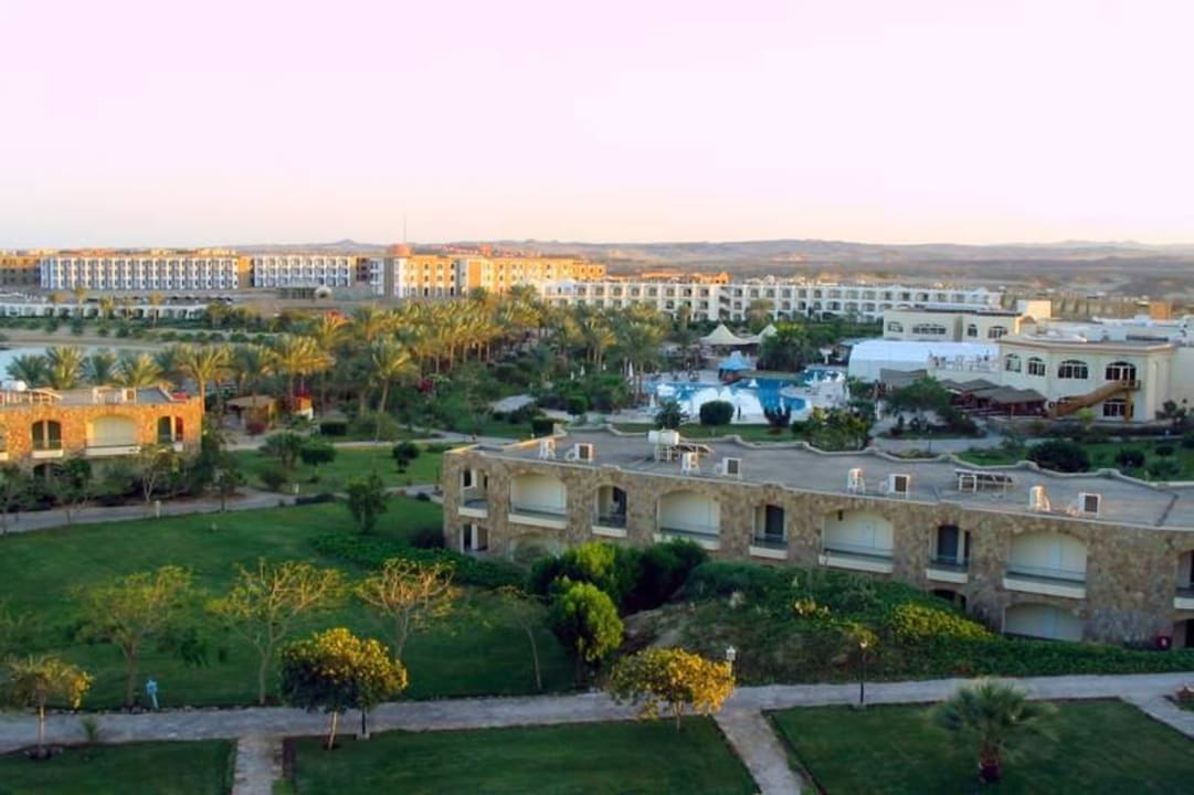 Panorama Brayka Bay Resort