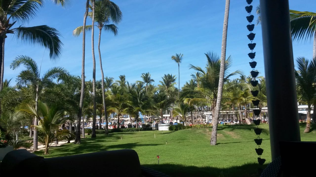 Blick vom Hotel Richtung Pool Hotel Riu Palace Macao - Adults only