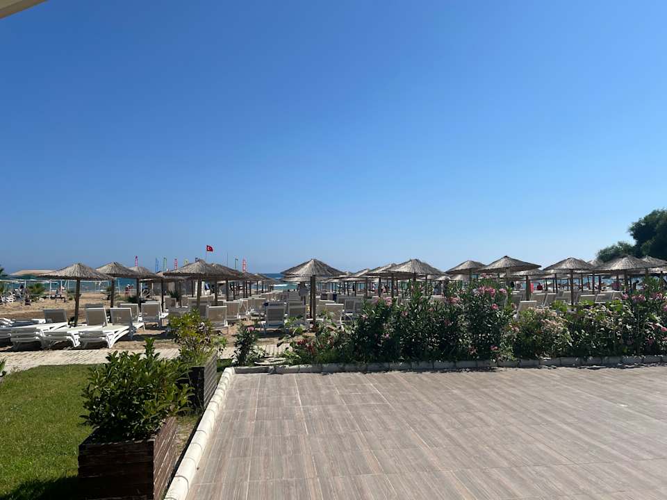 Strand Dream Water World