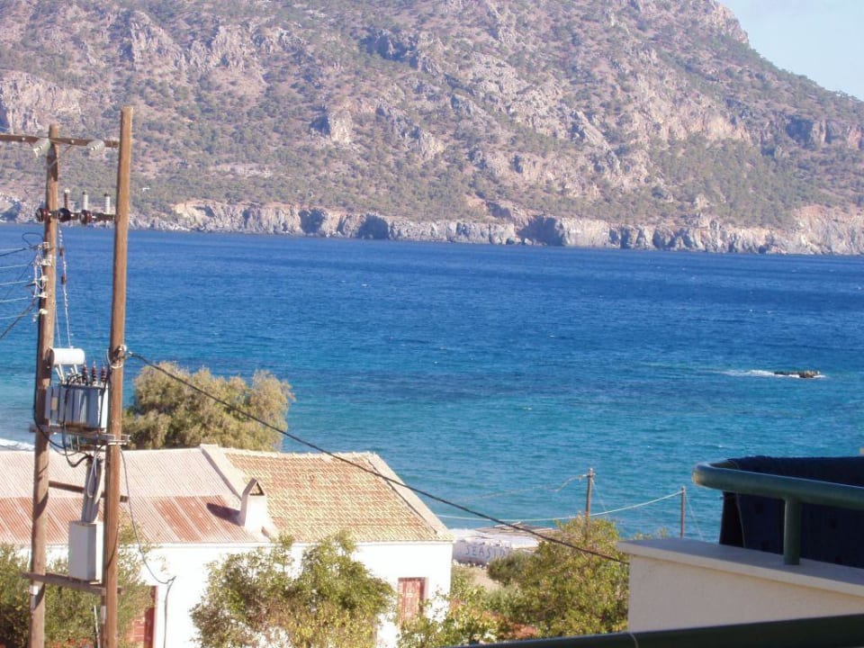Blick vom Balkon auf die Bucht von Pigadia Hotel Miramare Bay
