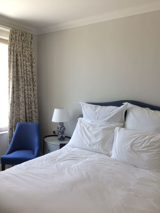 Zimmer The Phoenicia Malta