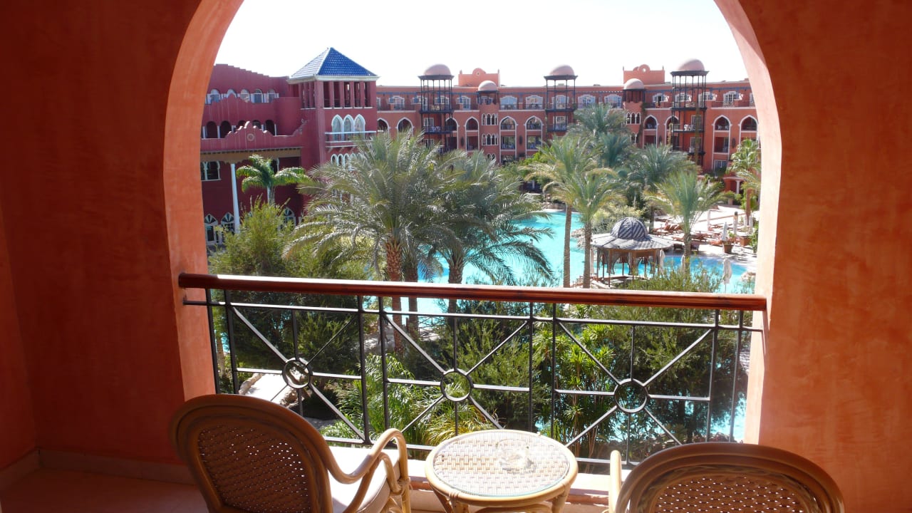 Blick zum Pool The Grand Resort