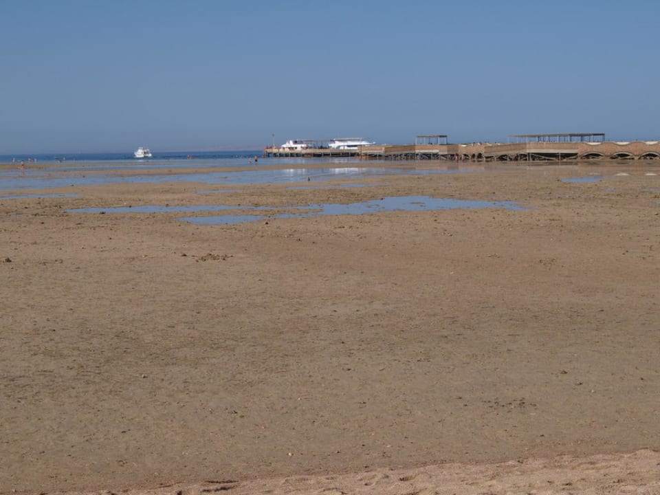 Ebbe Titanic Beach Spa & Aqua Park