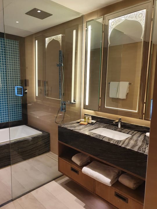 Zimmer DoubleTree by Hilton Resort & Spa Marjan Island