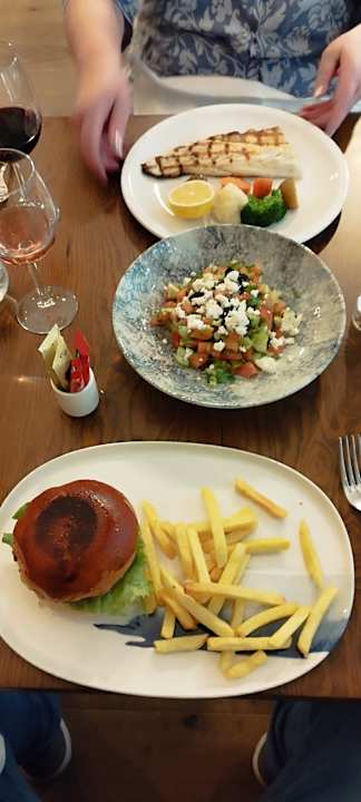 Gastro Acanthus Cennet Barut Collection