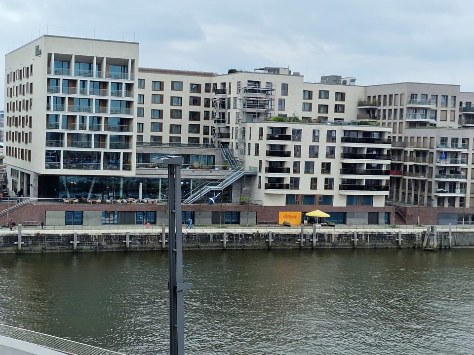 Außenansicht JUFA Hotel Hamburg HafenCity
