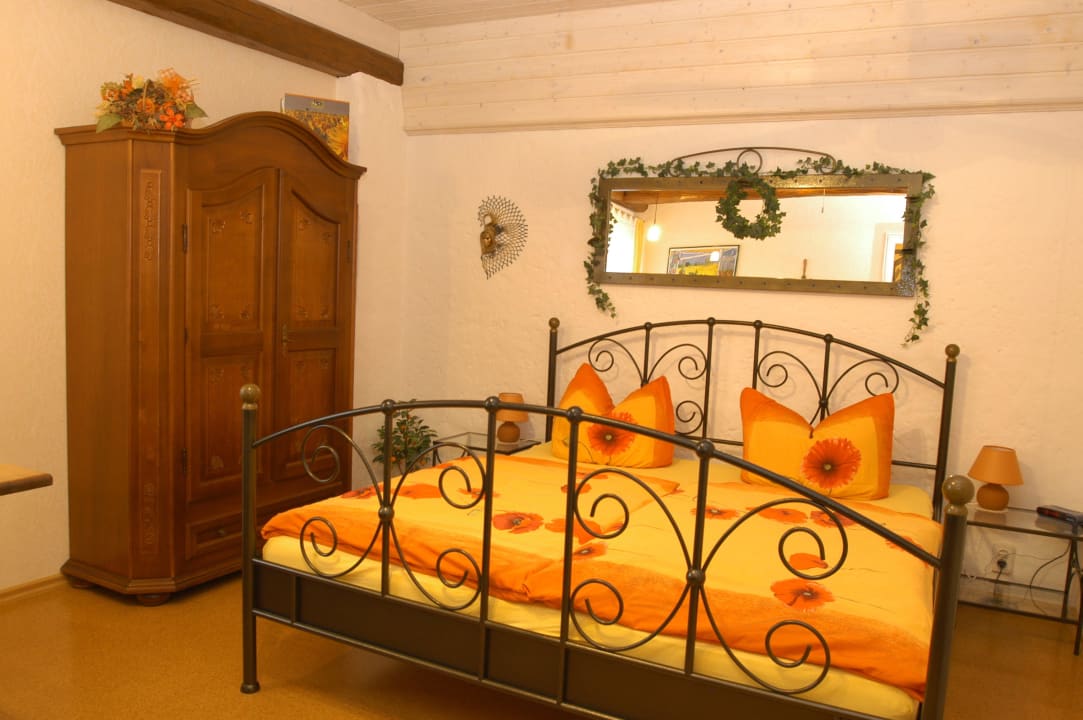 Doppelzimmer Toskana Apartments Vier Napoleonslinden