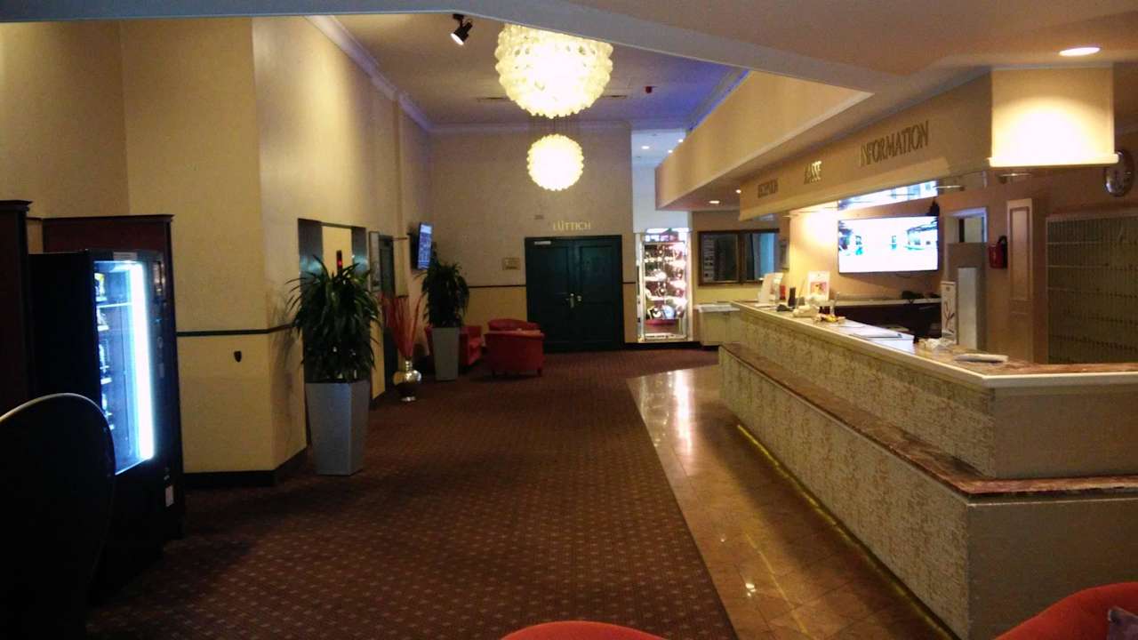 Lobby Leoso Hotel Leverkusen
