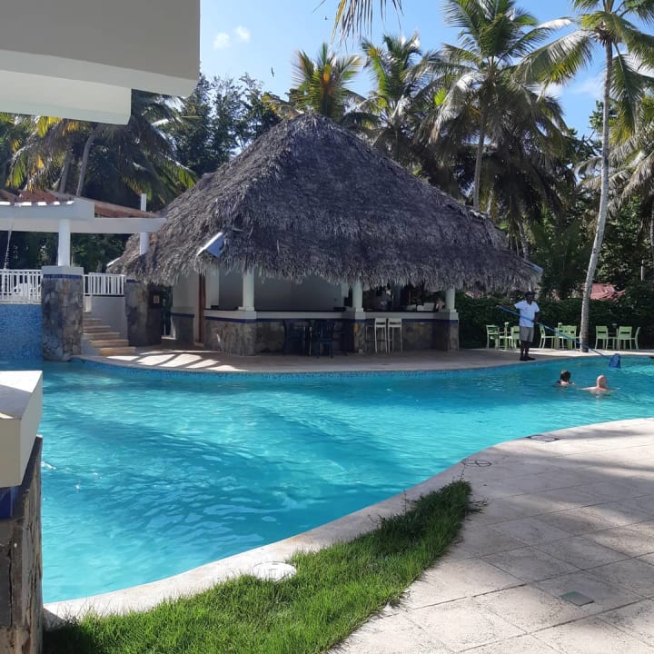 Pool Wyndham Alltra Samana
