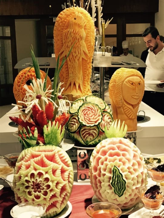 Gastro Terrace Elite Resort