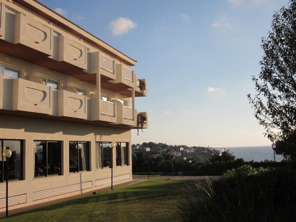 Restaurant von außen blau punta reina