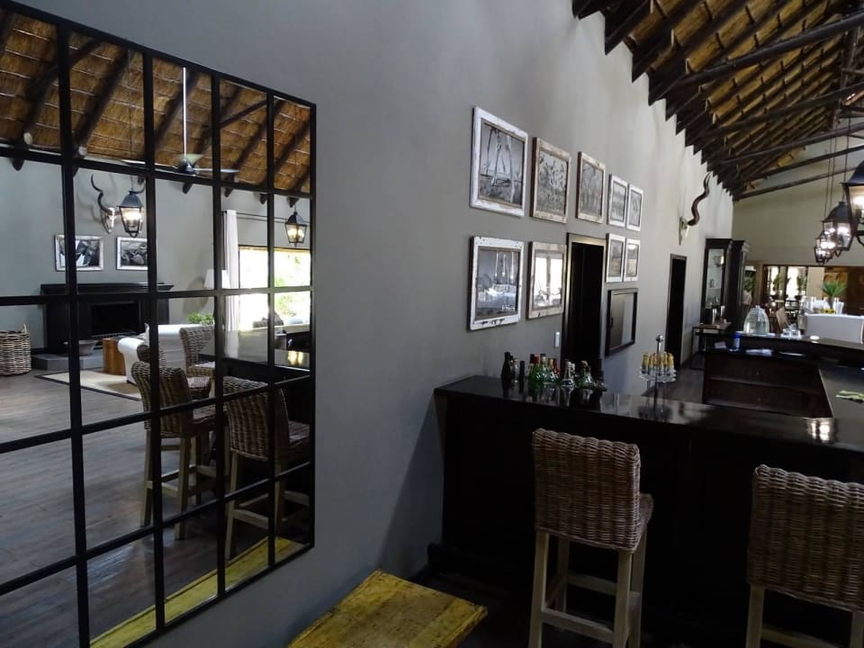 Bar Hotel Mushara Lodge