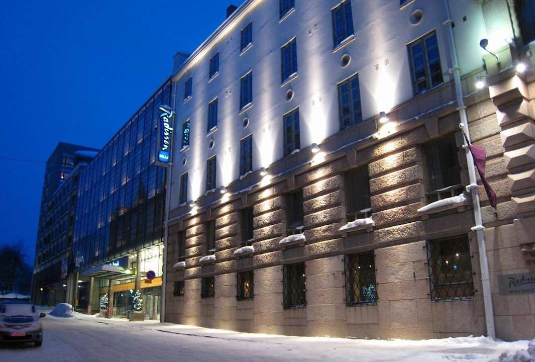 Street view Radisson Blu Hotel Plaza Helsinki