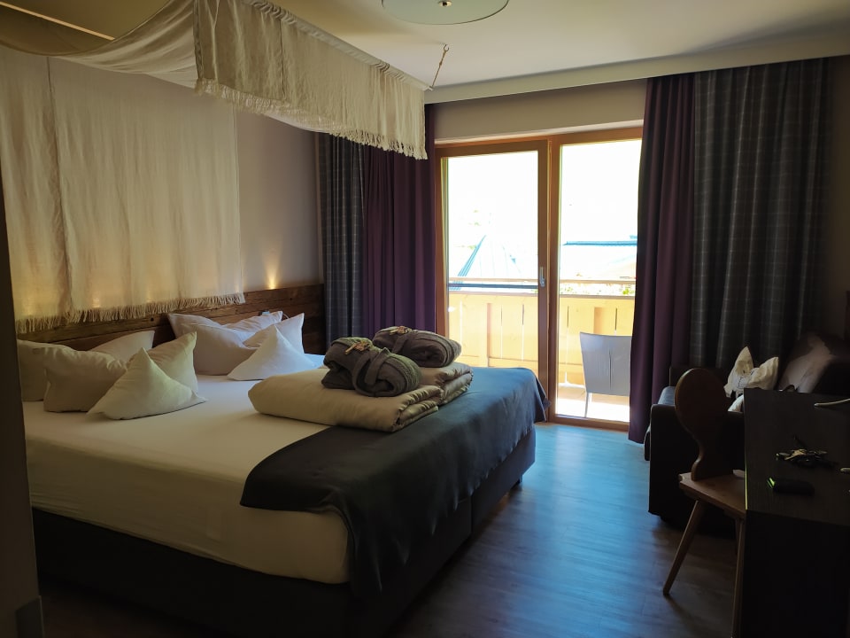 Zimmer Ellmauhof - das Generationenresort