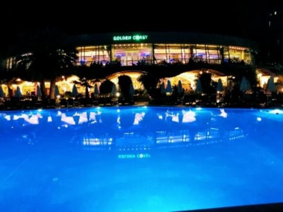 Pool VONRESORT Golden Coast