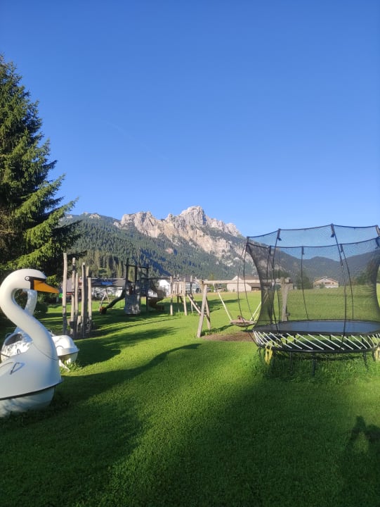 Gartenanlage Wellnesshotel ...liebes Rot-Flüh