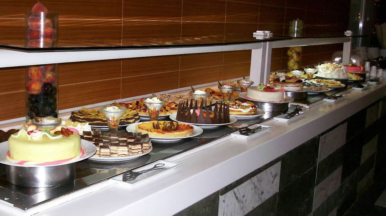 Nachtisch, lecker Kuchen The Orangers Beach Resort and Bungalows