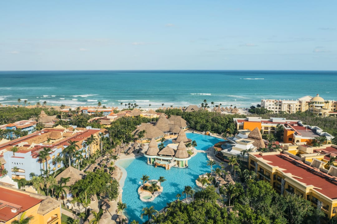 Außenansicht Iberostar Selection Paraiso Maya Suites