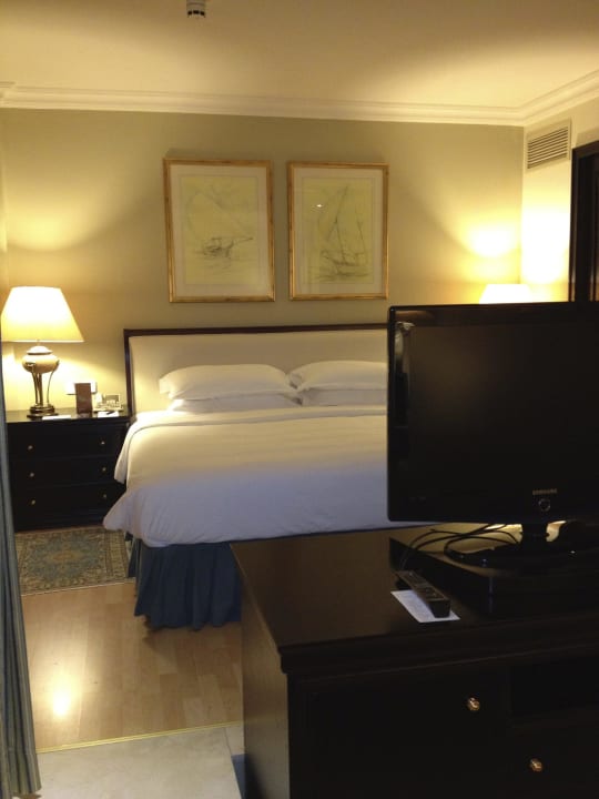 Executive suite Grand Excelsior Hotel Deira