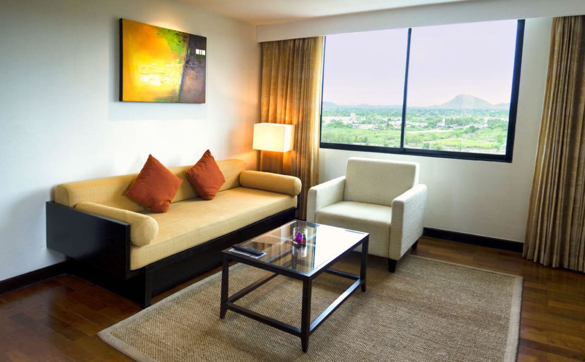 Suite living room Radisson Resort & Spa Hua Hin