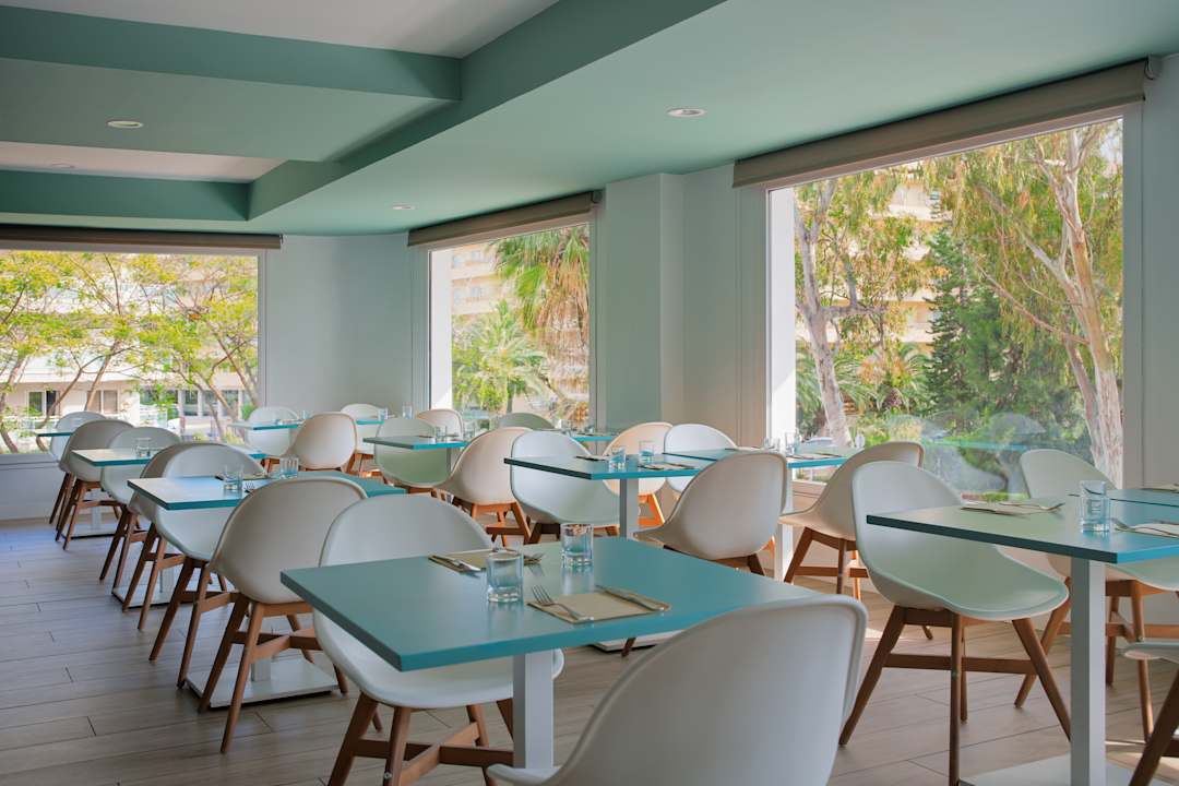 Gastro Ponient Pirámide Salou by PortAventura World