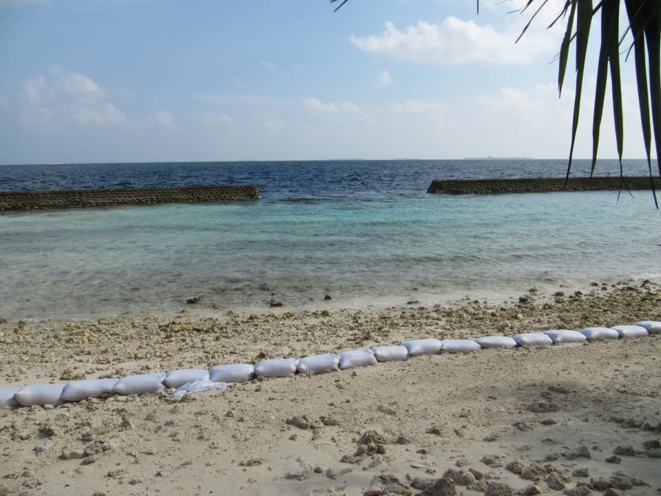 Strand NH Maldives Kuda Rah Resort