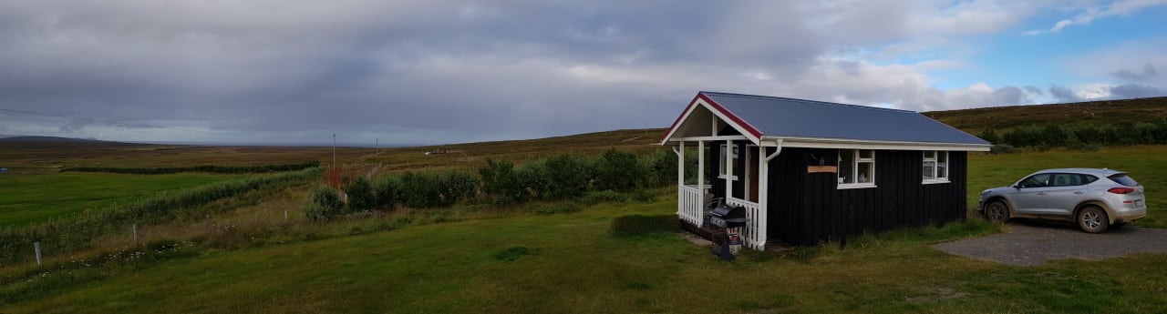 Außenansicht Grásteinn Guesthouse