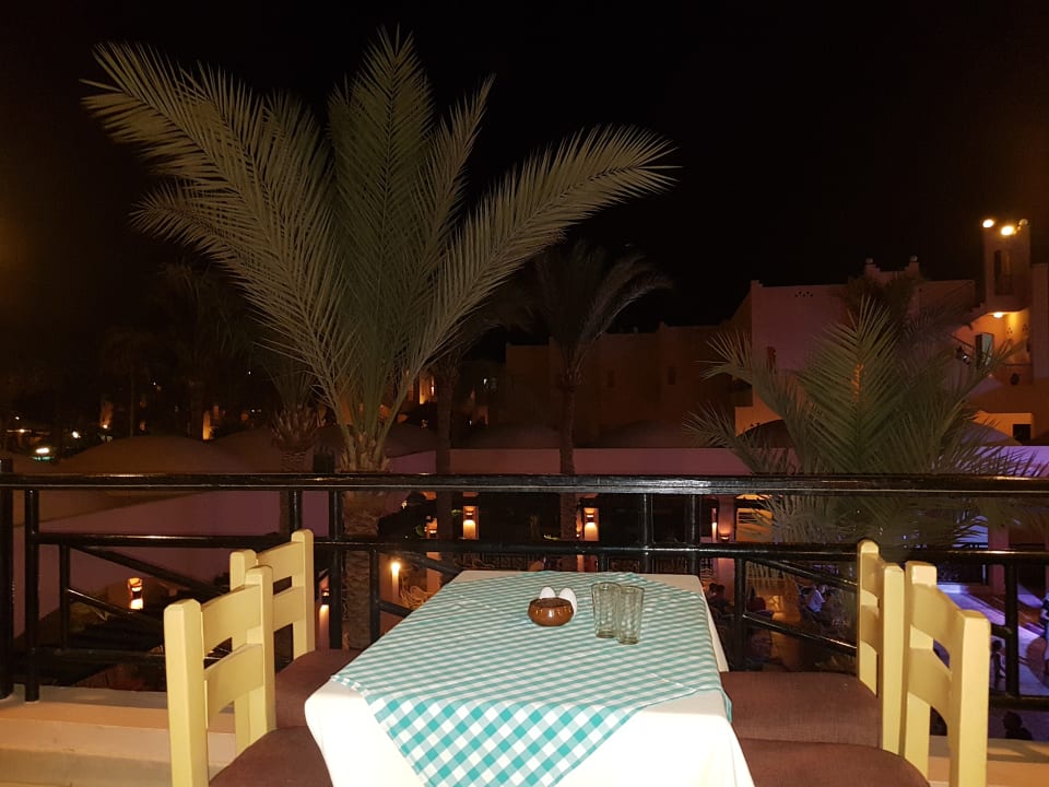 Gastro Hotel Le Pacha Beach Resort