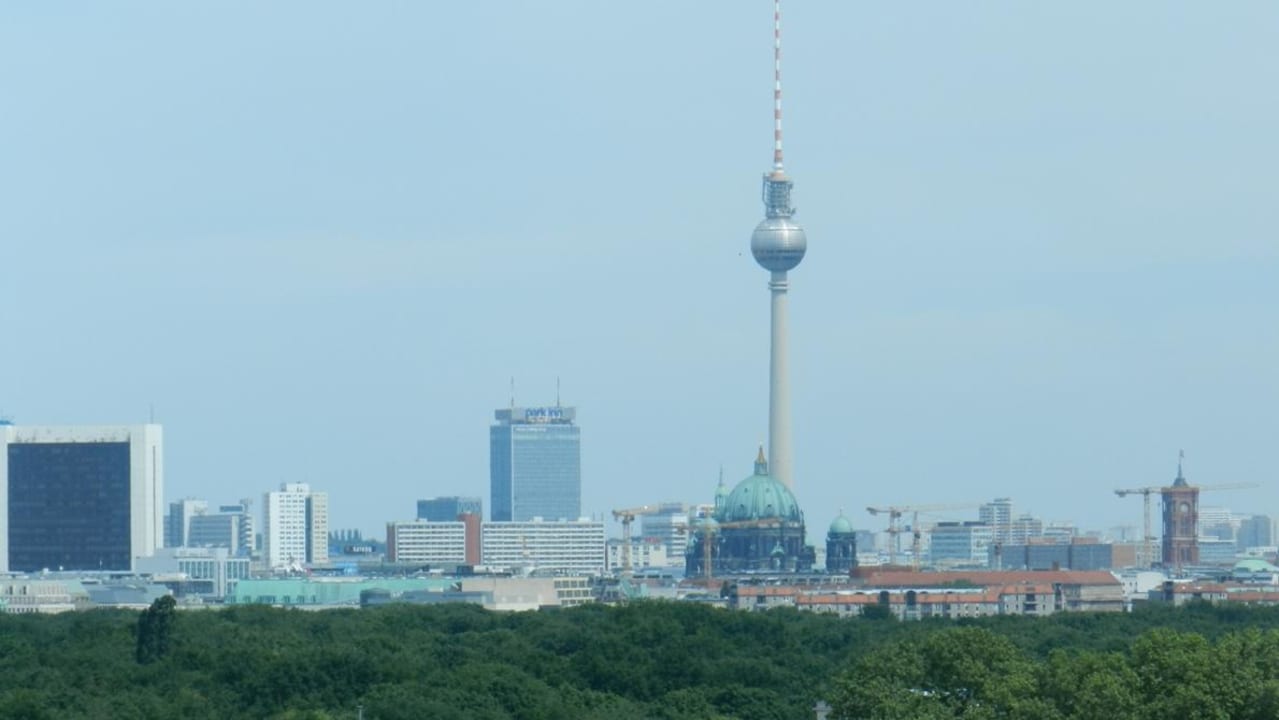 Alexanderplatz aus dem Zimmer gesehen InterContinental Berlin