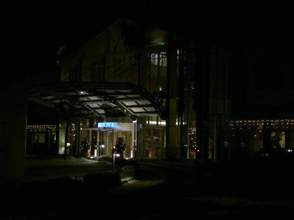 Eingang des Hotels Seehotel Großherzog von Mecklenburg