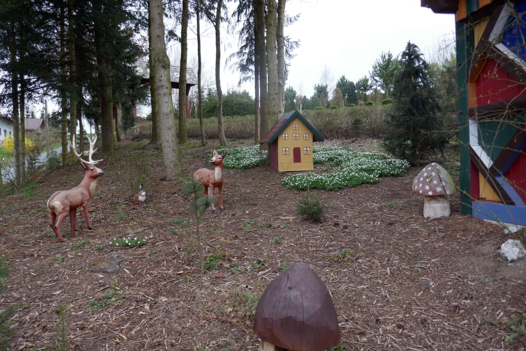 Gartenanlage Märchenhafte Ferienhäuser