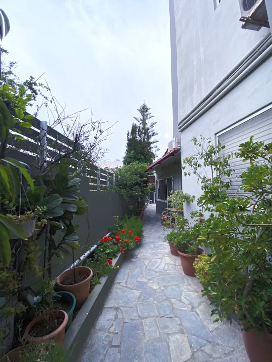 Gartenanlage Home2StayHeraklion