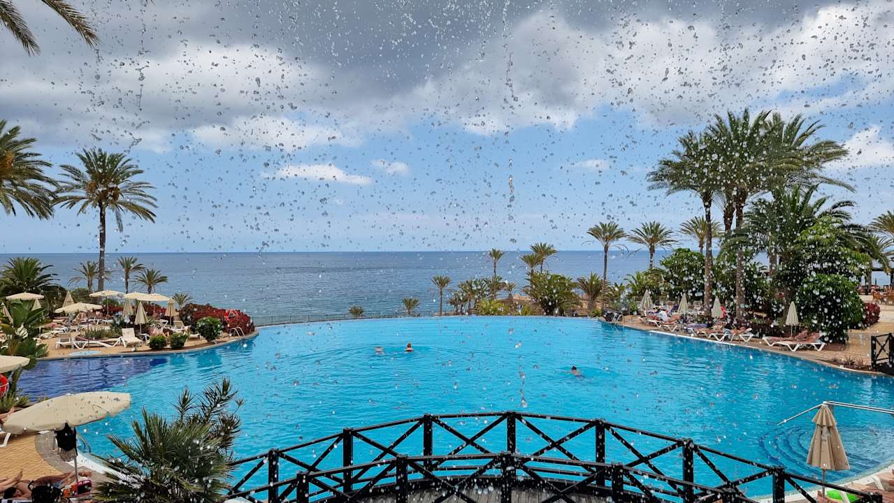 Pool R2 Rio Calma Hotel & Spa & Conference