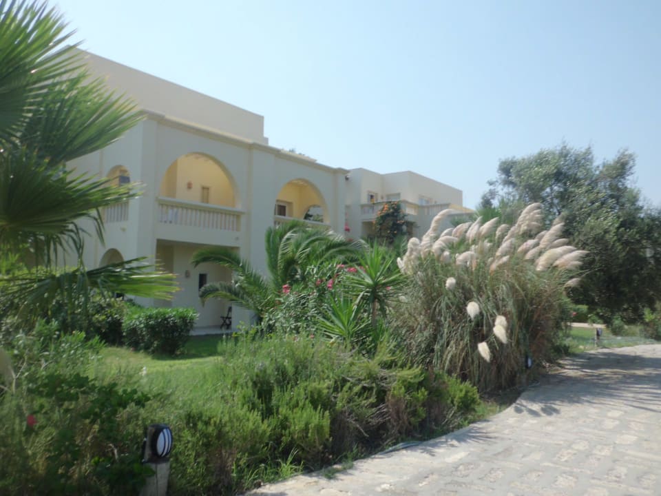 Zimmer mit Blick auf Pool und Garten Hotel Africa Jade Thalasso