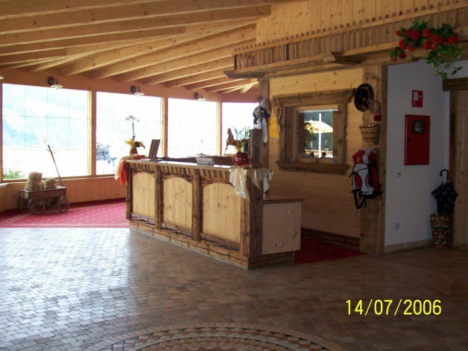 Eingangsbereich Panorama Resort Taljörgele