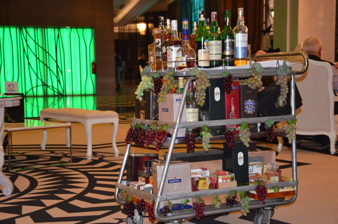 Getränkewagen  Hotel Delphin Imperial