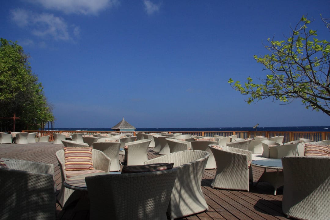 Bar Ellaidhoo Maldives by Cinnamon