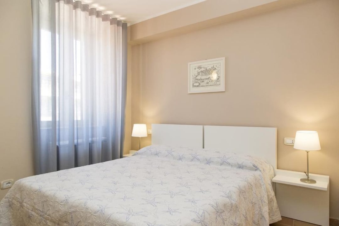 Zimmer Palazzo Toraldo di Francia
