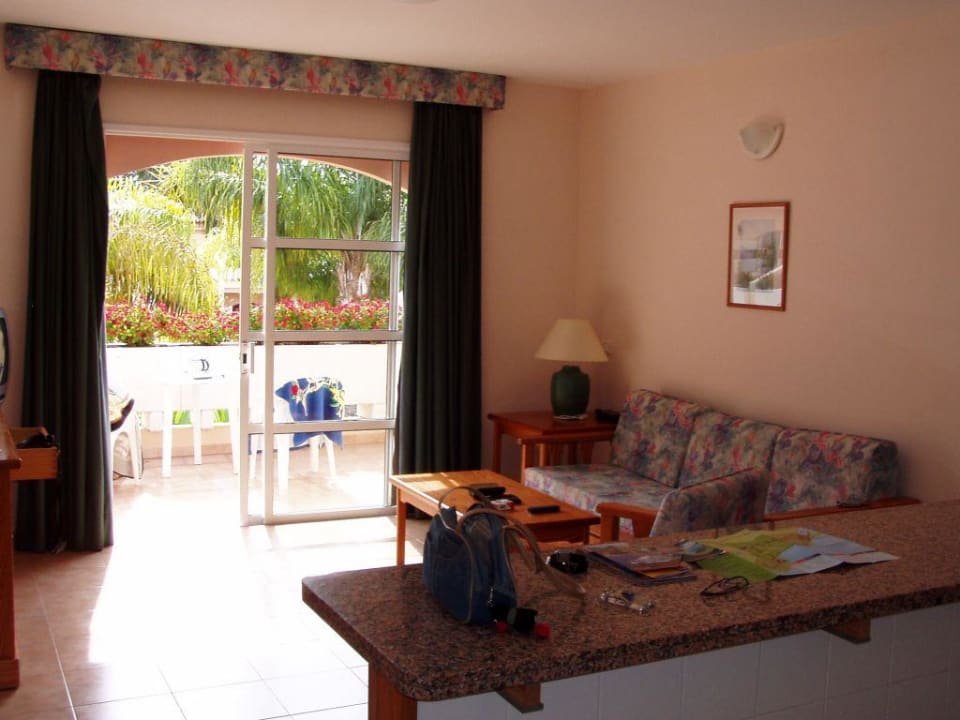 Wohnbereich Aparthotel Jardin del Conde