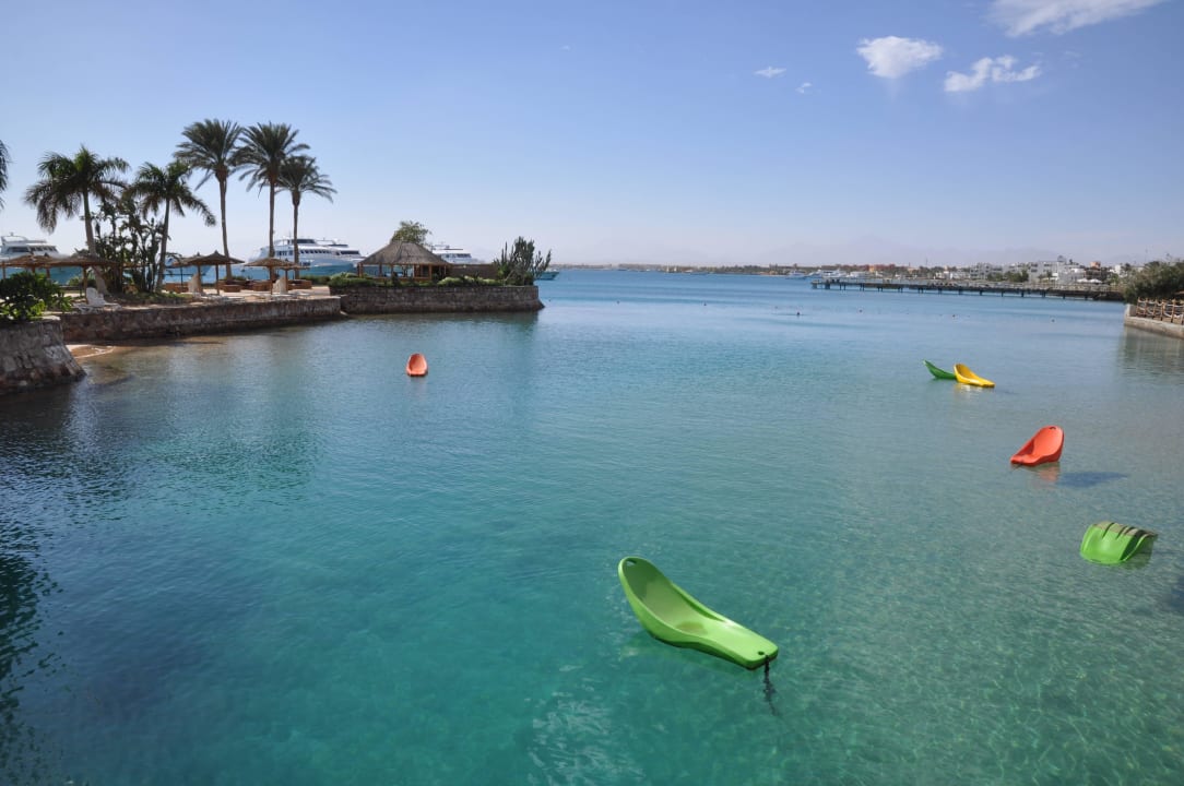 Kristallklares Wasser Marriott Hurghada Beach Resort