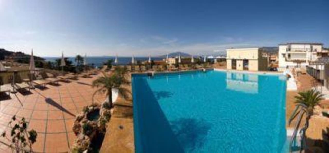Pool Grand Hotel La Favorita