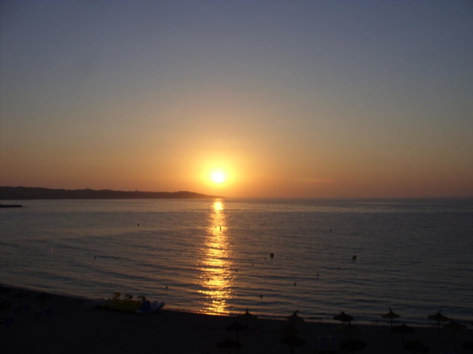 Sonnenaufgang Hotel Club S'Illot