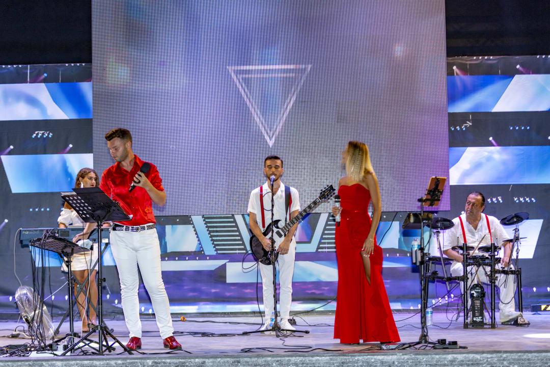 Sport & Freizeit Lonicera Premium - Ultra All Inclusive